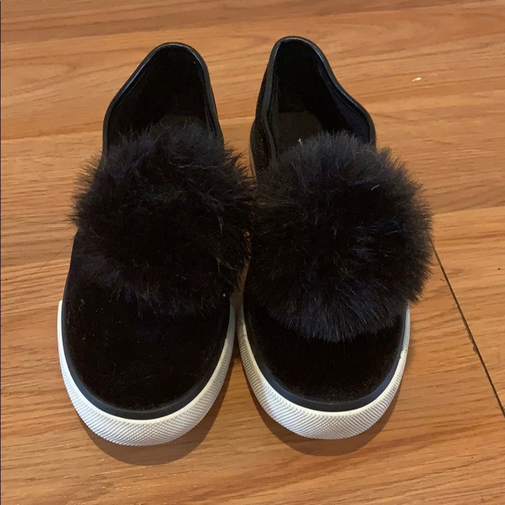 NWOT FABKIDS Black Pom Pom slip on sneakers sz 1